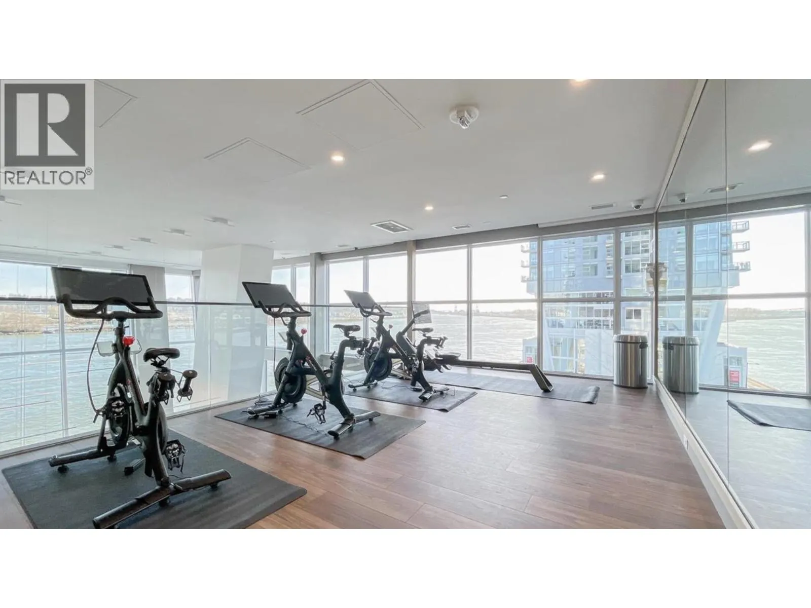3602 660 QUAYSIDE DRIVE