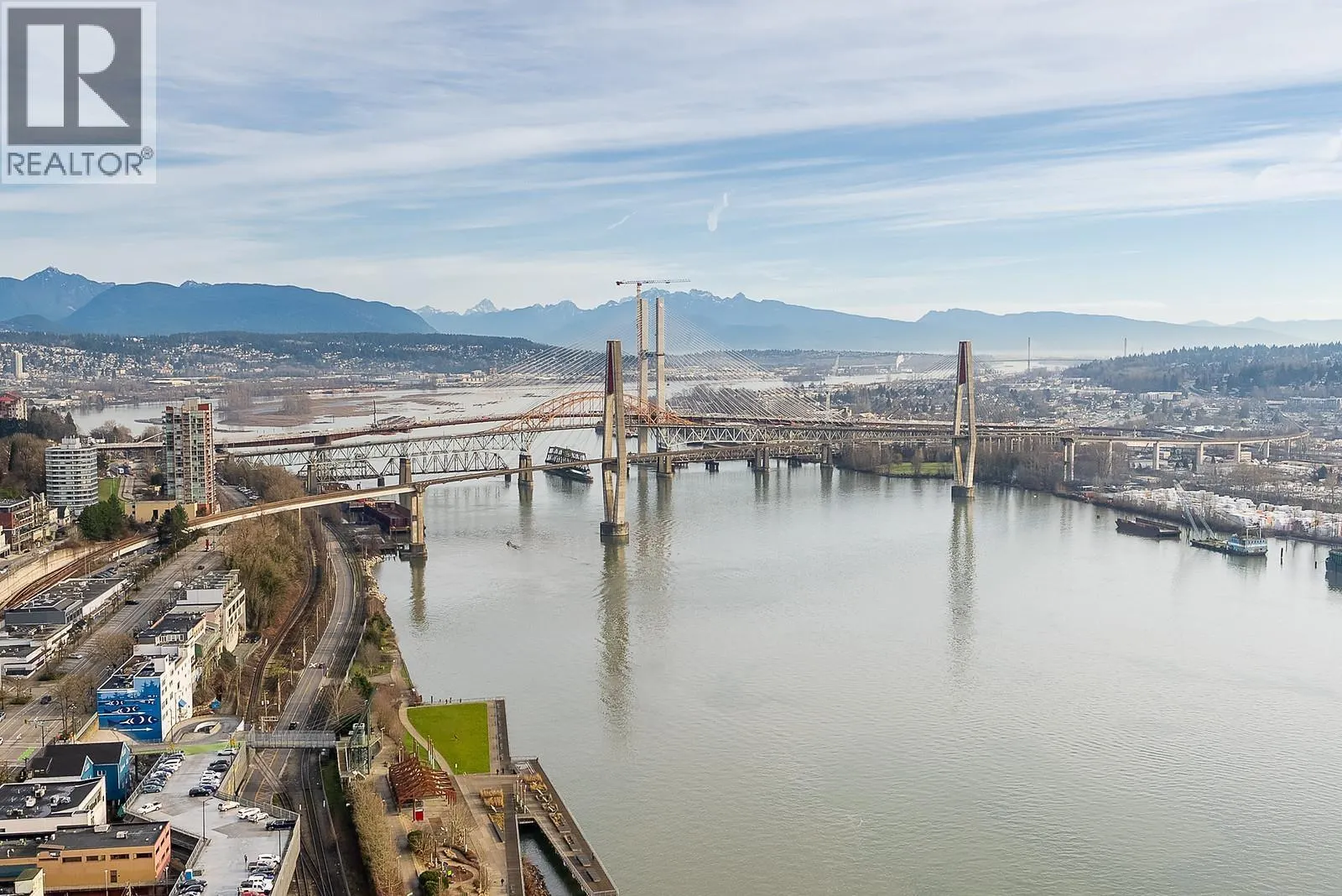 3602 660 QUAYSIDE DRIVE