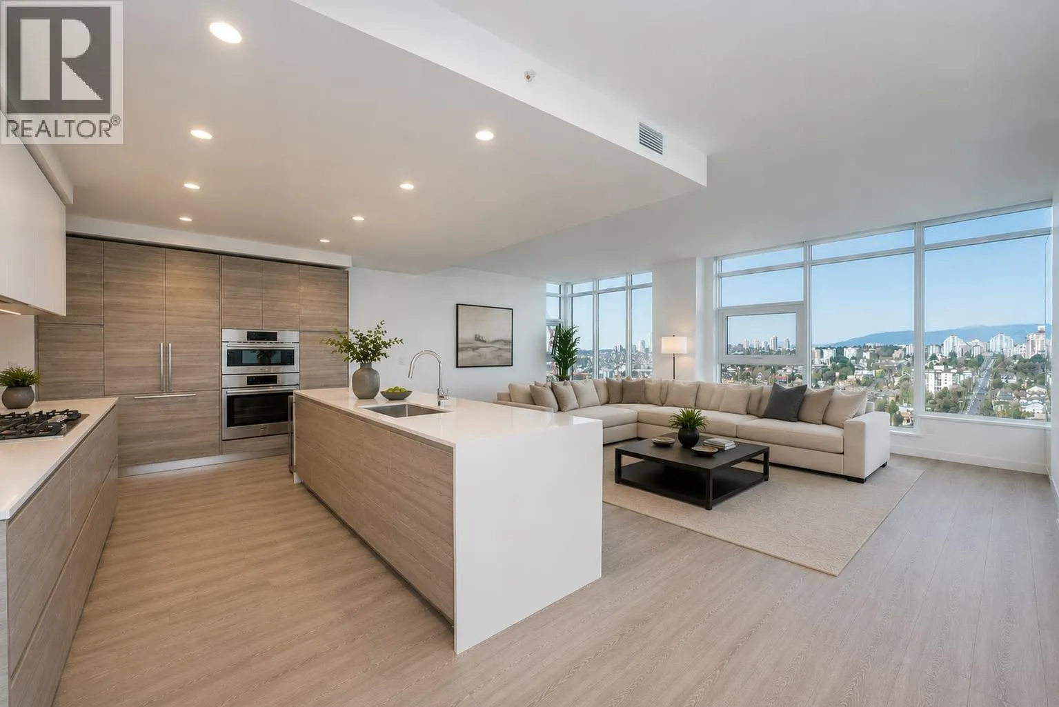 3602 660 QUAYSIDE DRIVE