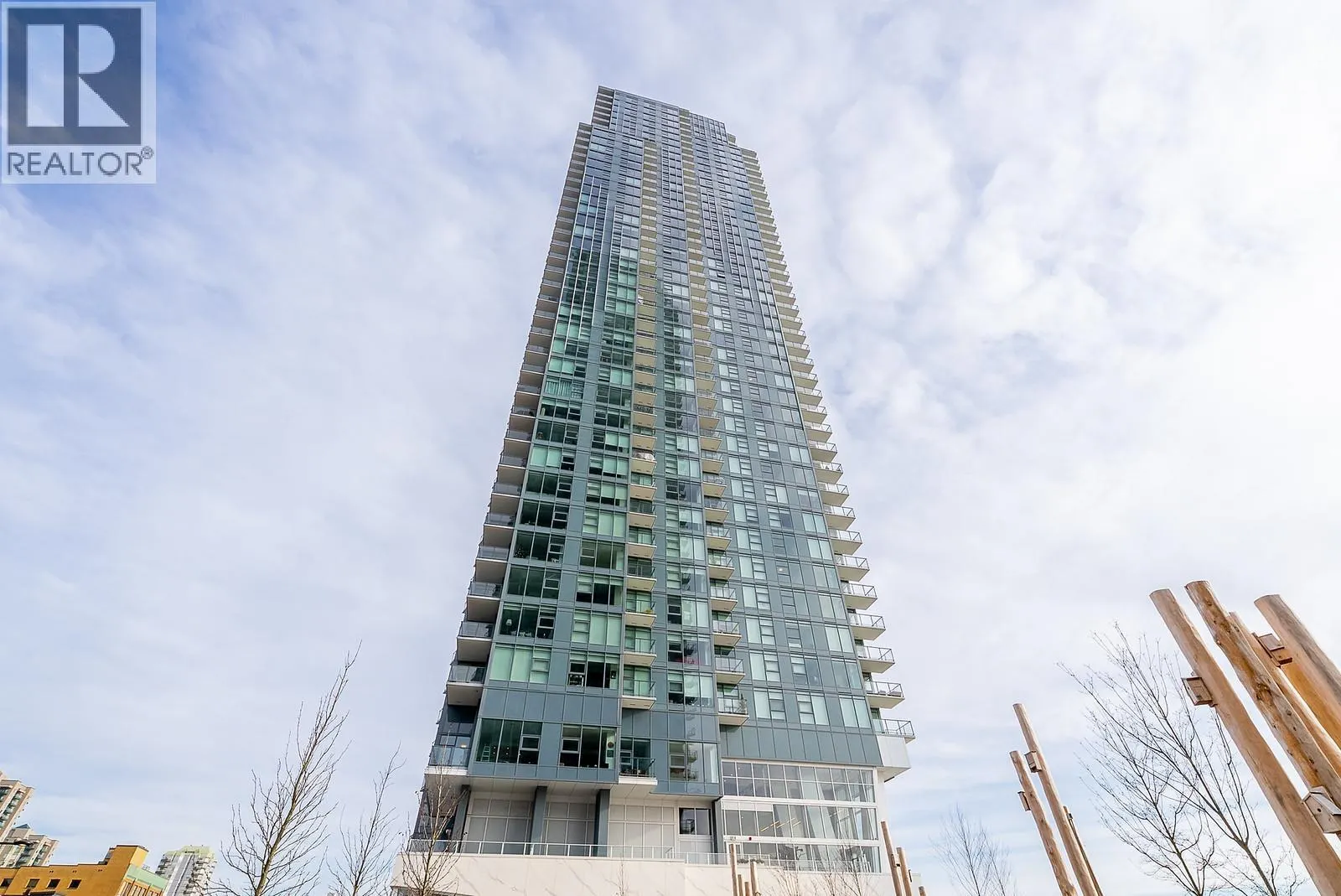 3602 660 QUAYSIDE DRIVE