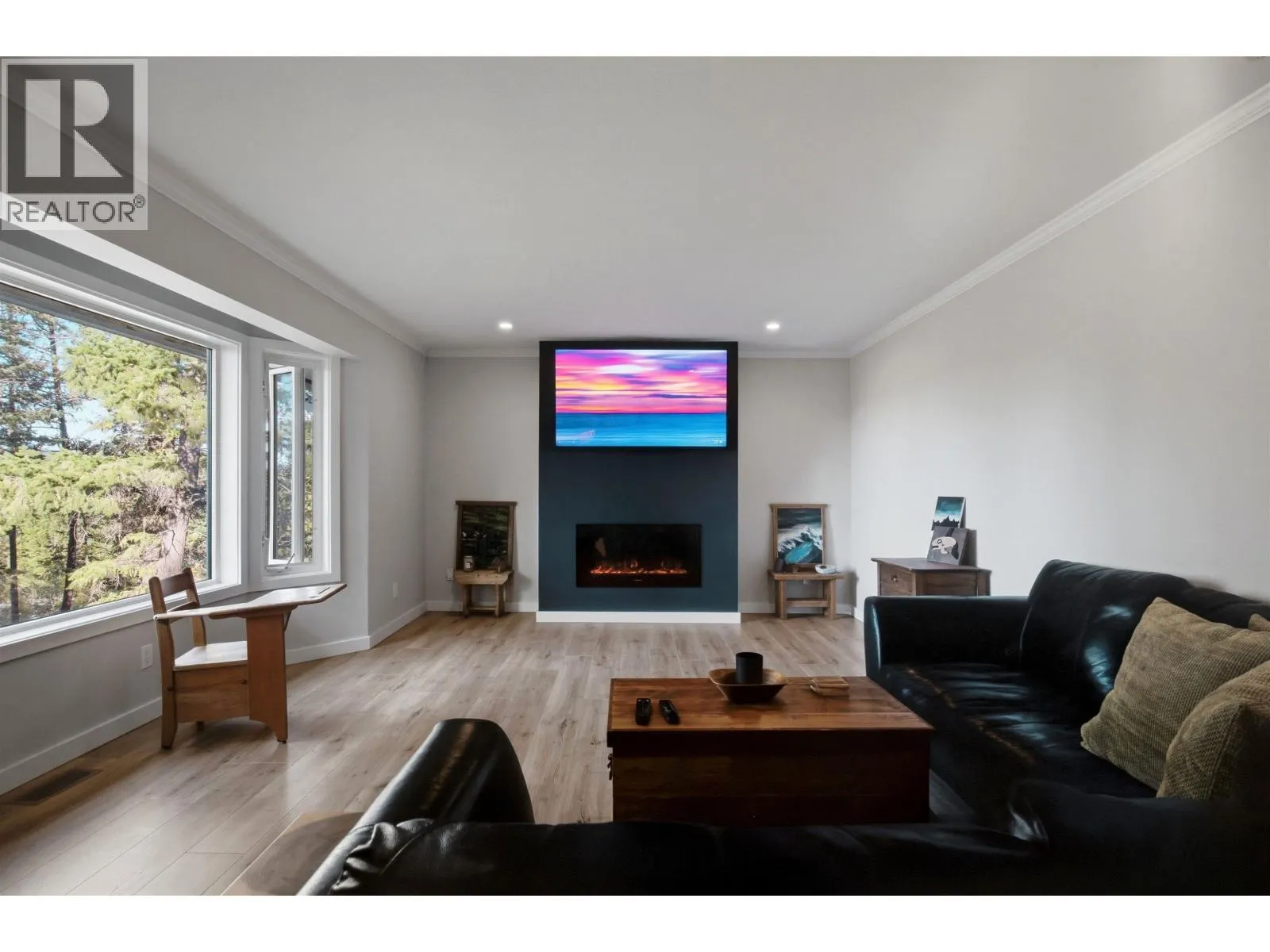 523 TAMARACK ROAD