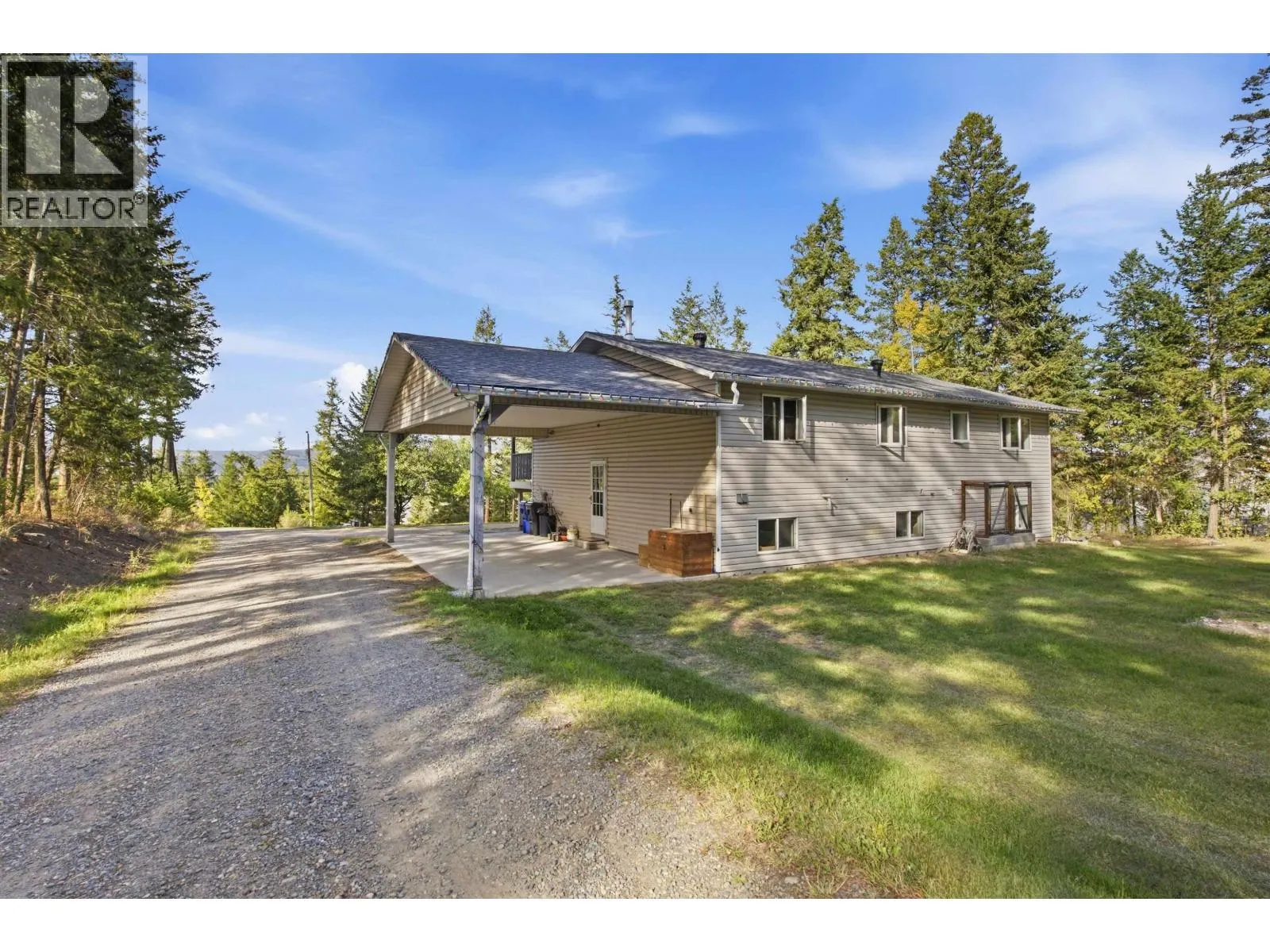 523 TAMARACK ROAD