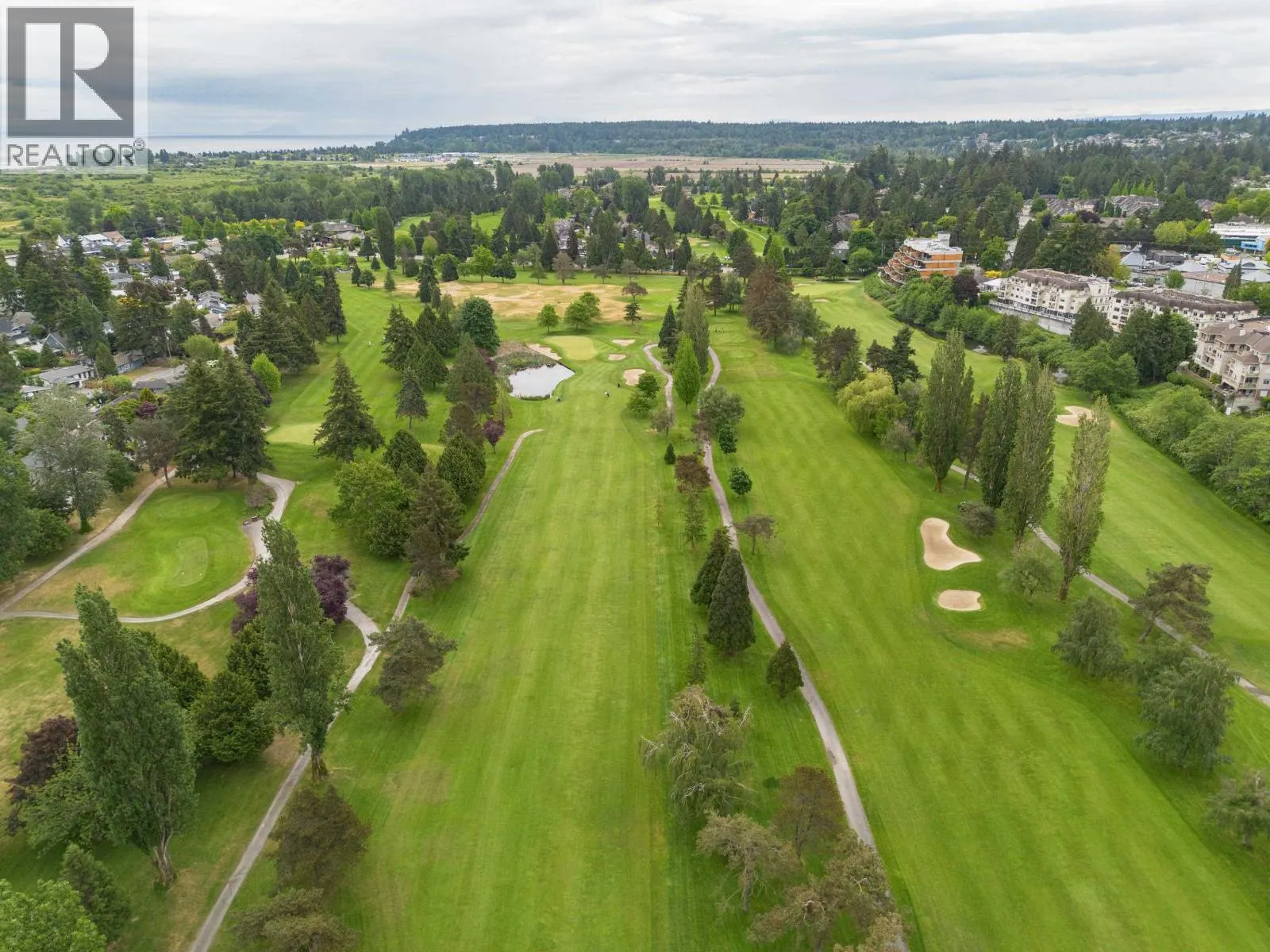 404 1400 VIEW CRESCENT