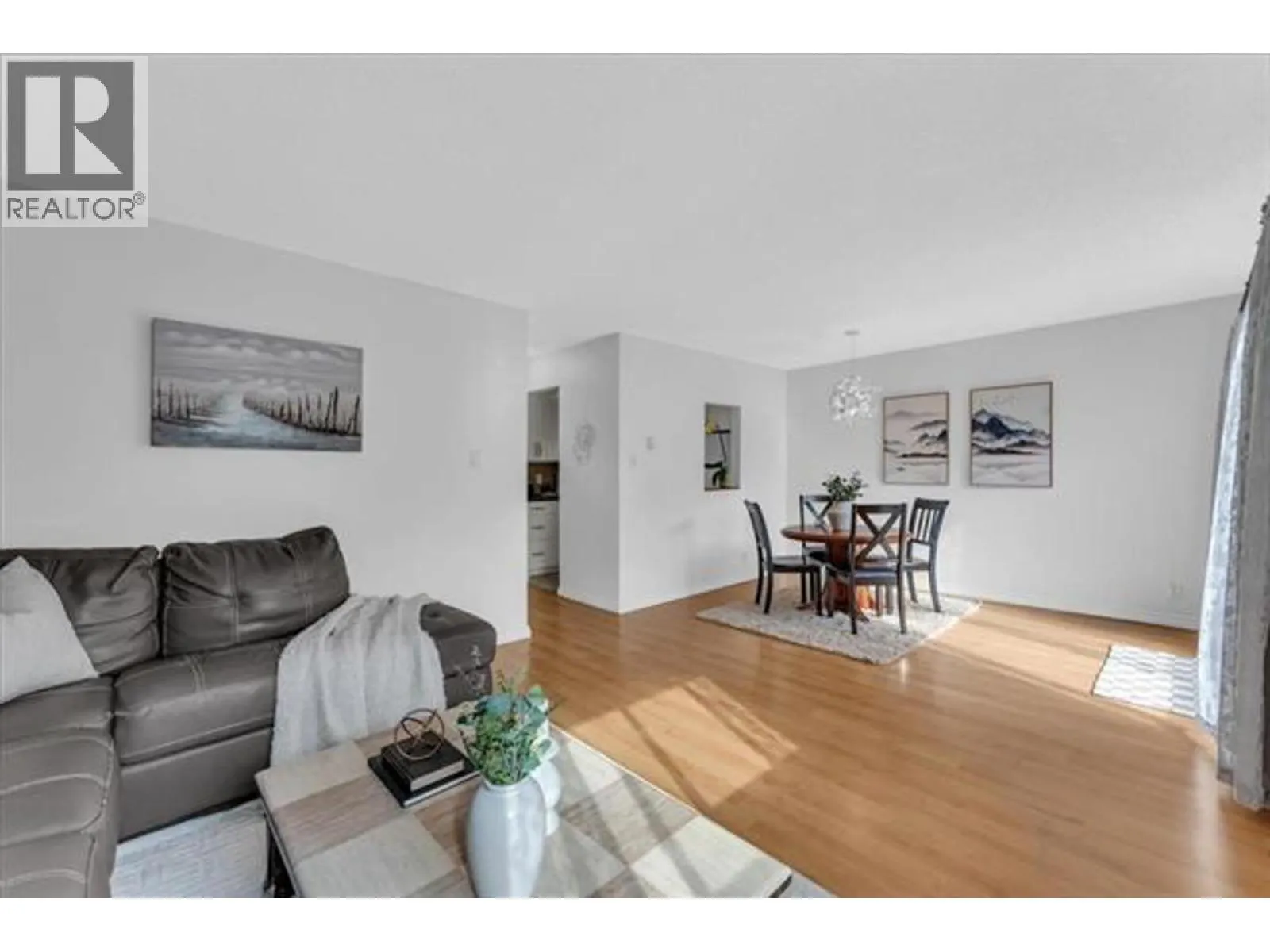 3295 MOUNTAIN HIGHWAY