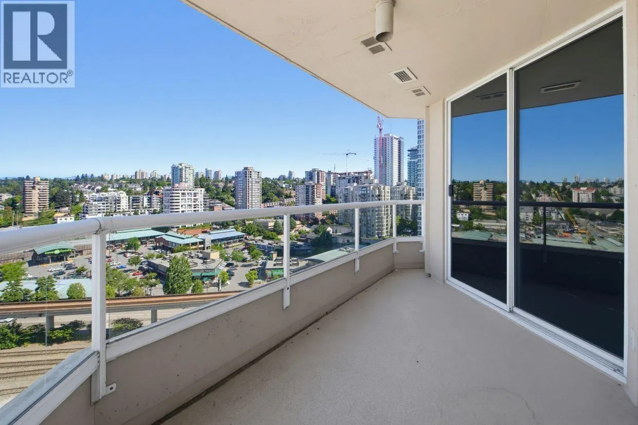 1606 1045 QUAYSIDE DRIVE