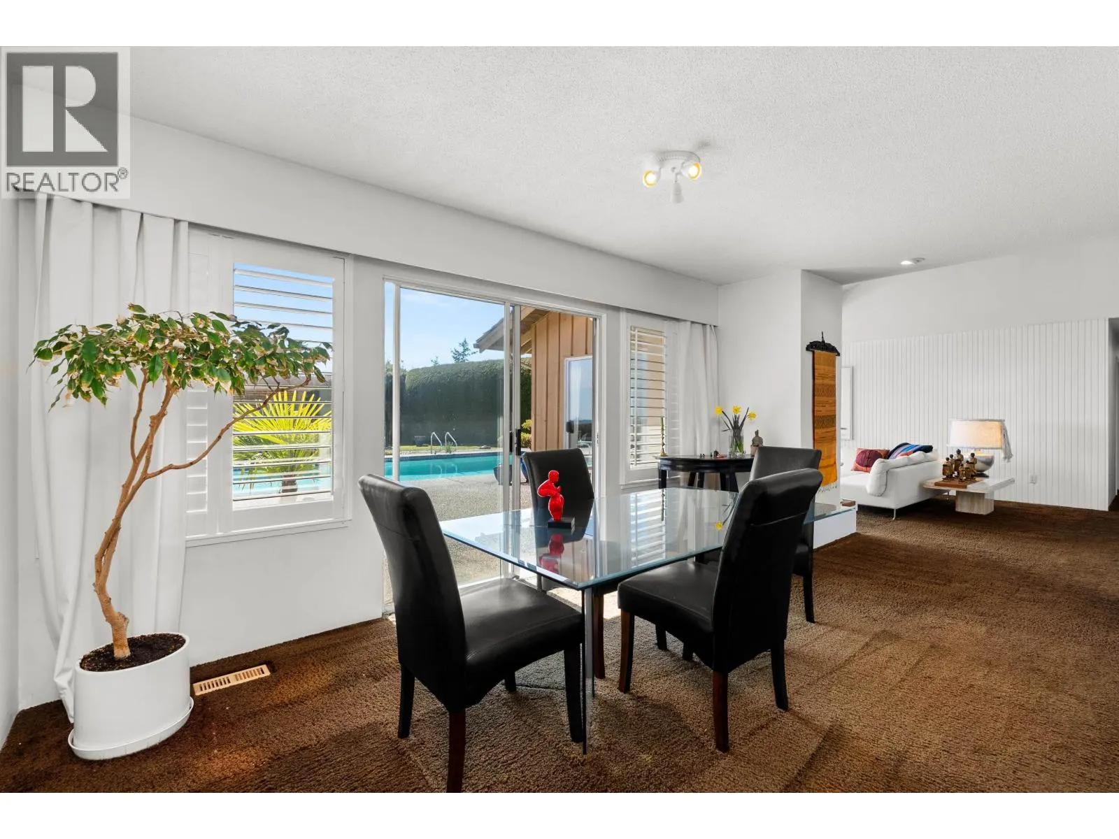 4211 ROCKRIDGE CRESCENT