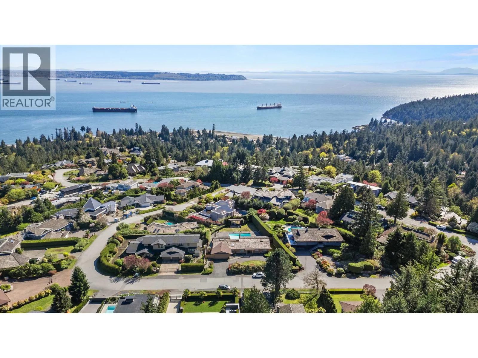 4211 ROCKRIDGE CRESCENT
