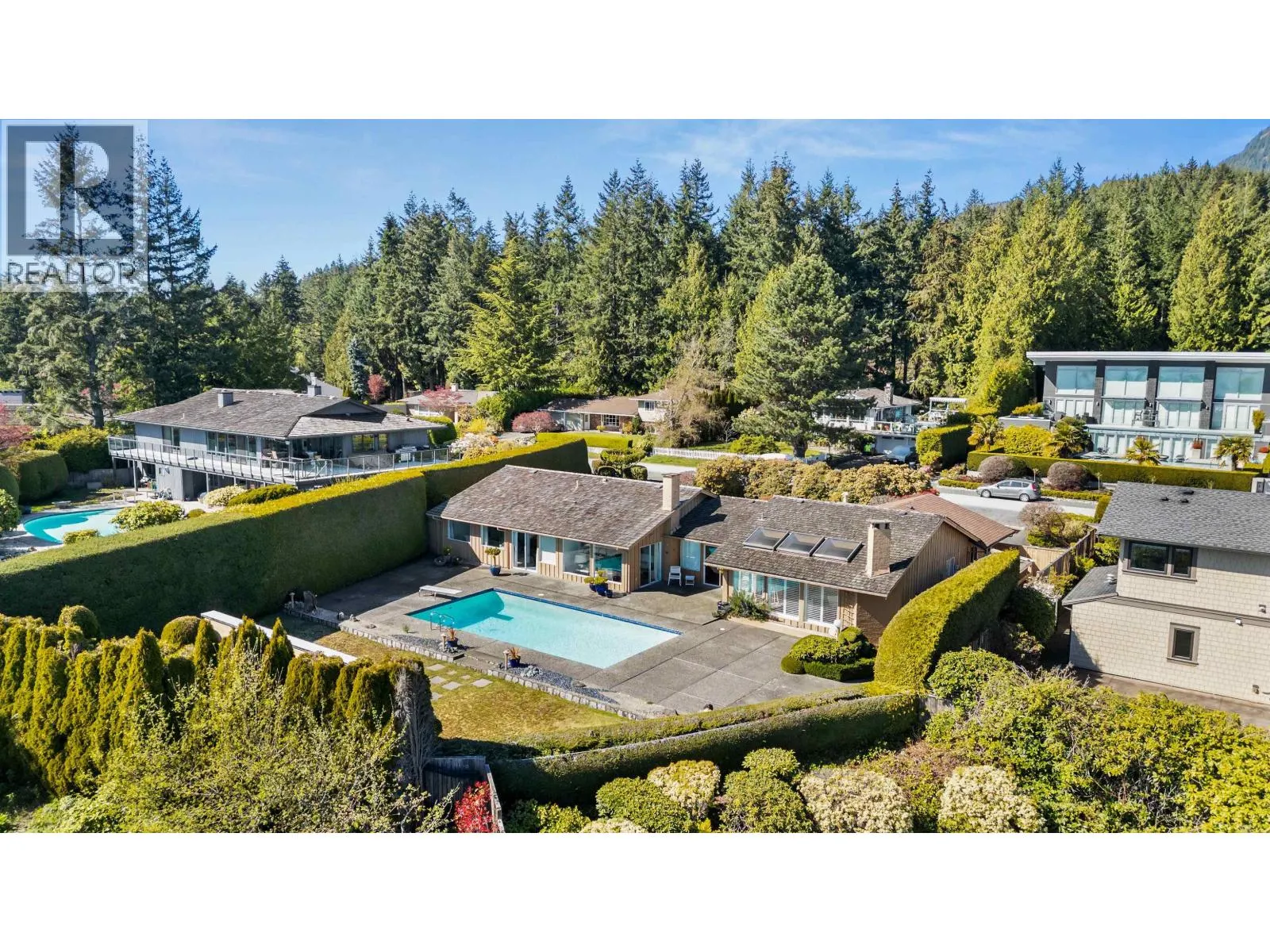 4211 ROCKRIDGE CRESCENT