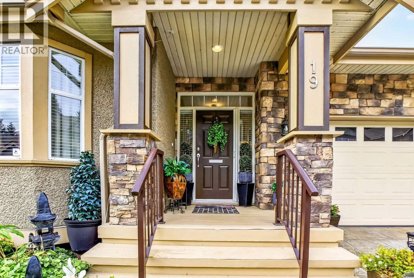 19 11442 BEST STREET