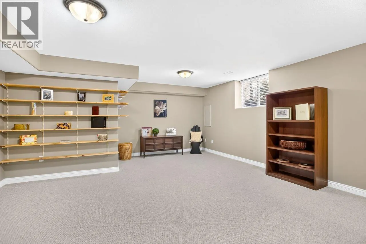 19 11442 BEST STREET
