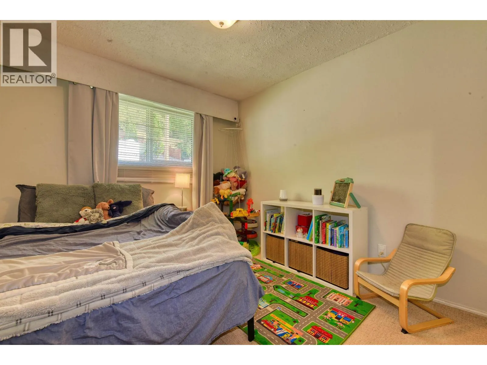 657 CENTENNIAL DRIVE