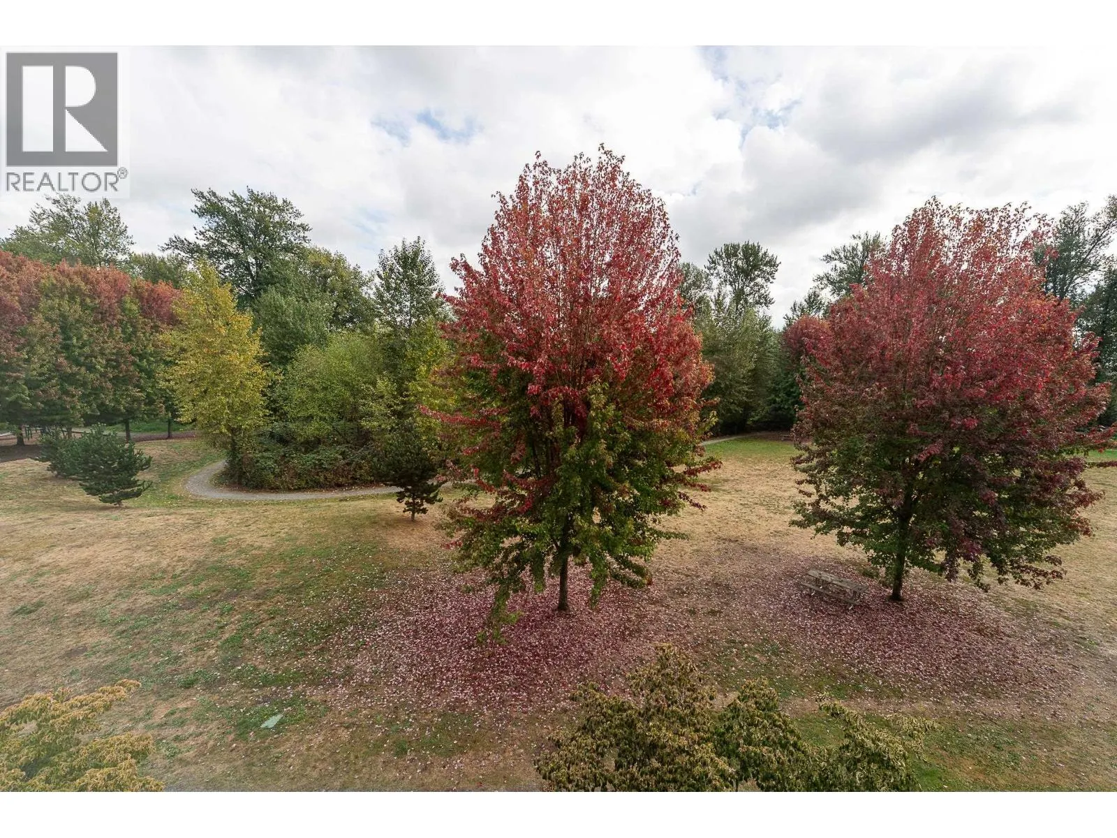 24 2332 RANGER LANE
