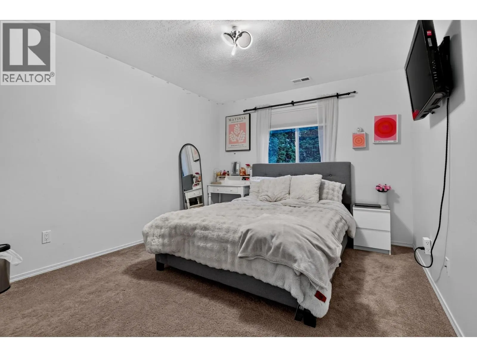 6320 BLISS POINT