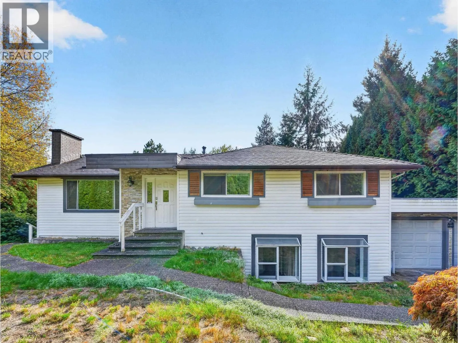 4380 WOODCREST ROAD
