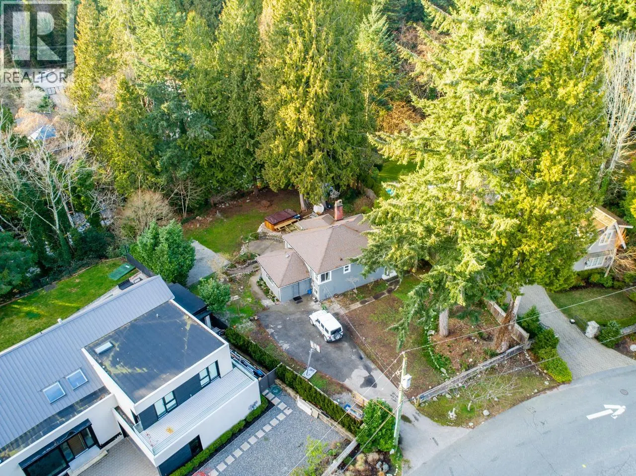 4325 MORGAN CRESCENT