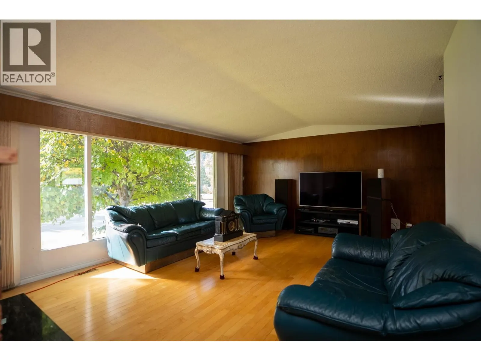 4334 EAGLENEST CRESCENT