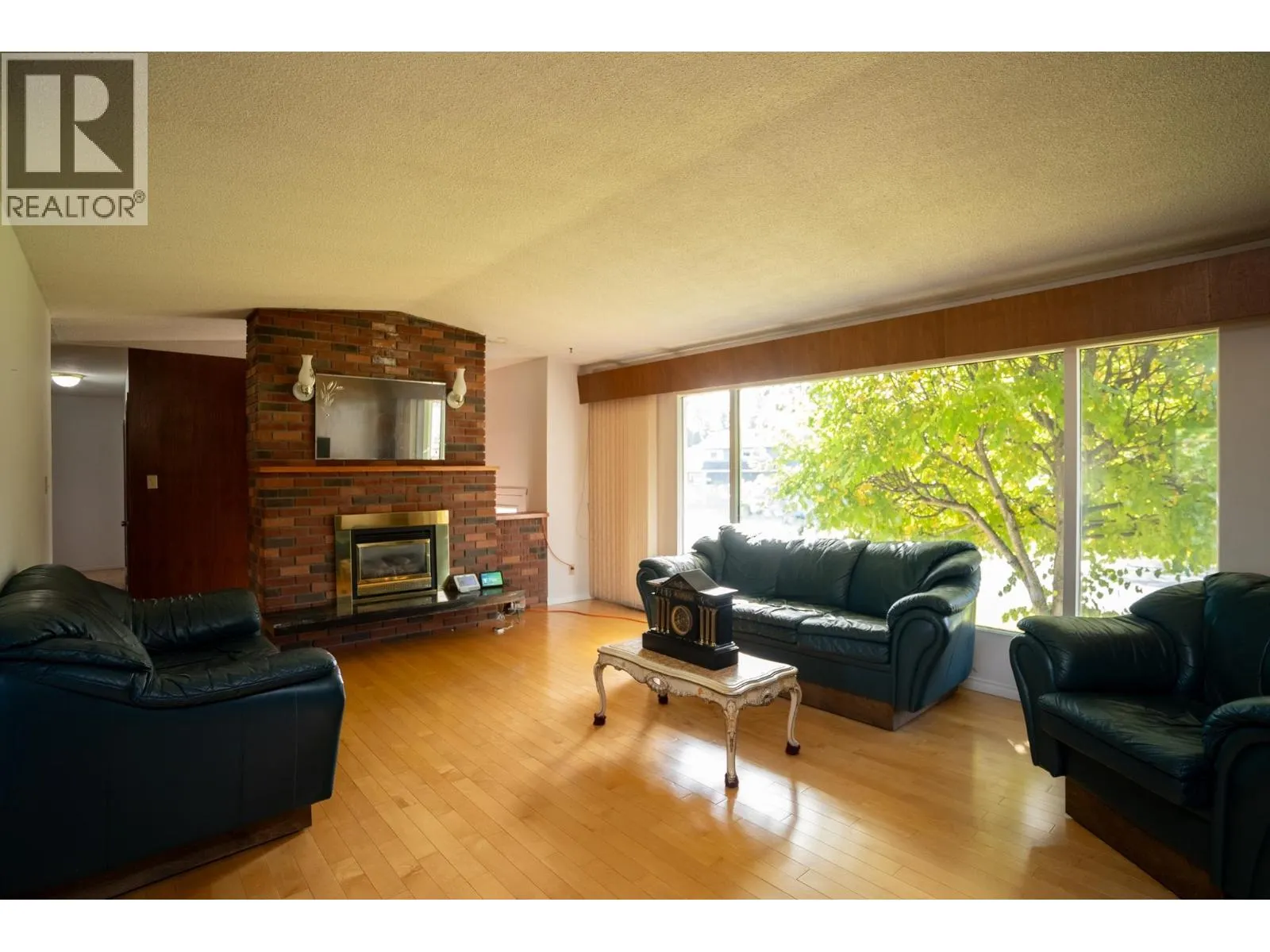 4334 EAGLENEST CRESCENT