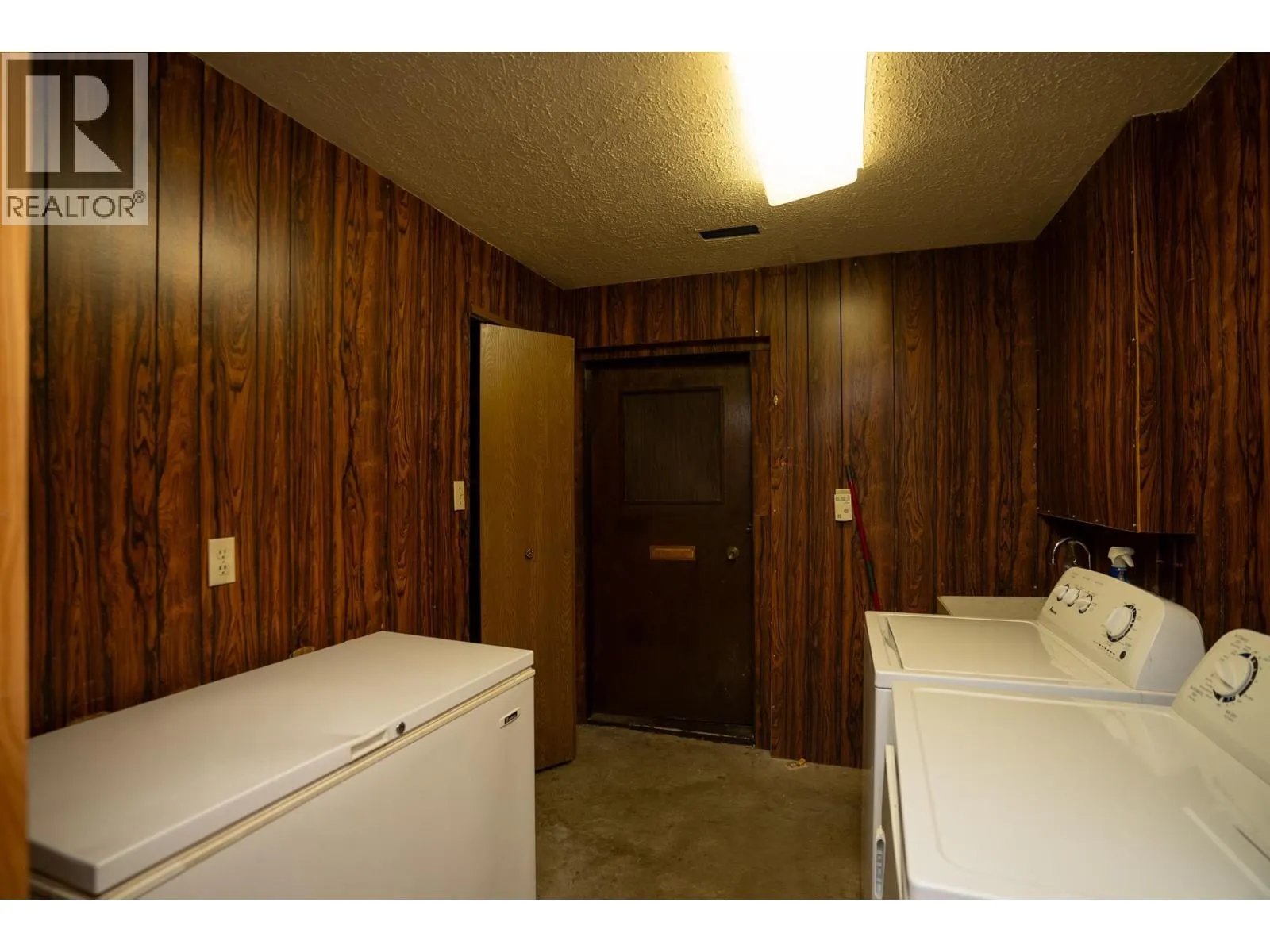 4334 EAGLENEST CRESCENT