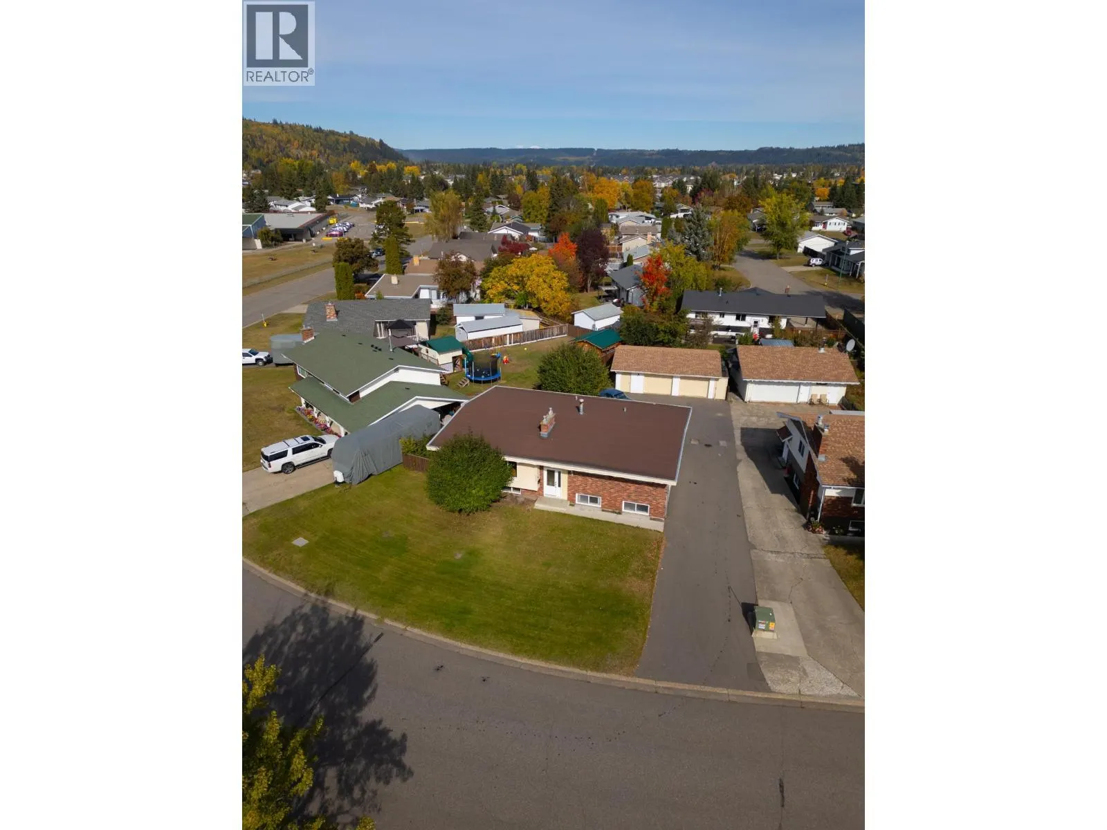 4334 EAGLENEST CRESCENT