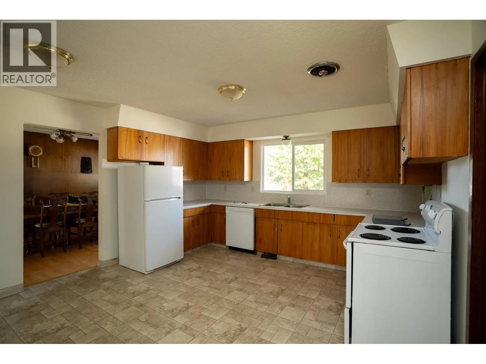 4334 EAGLENEST CRESCENT