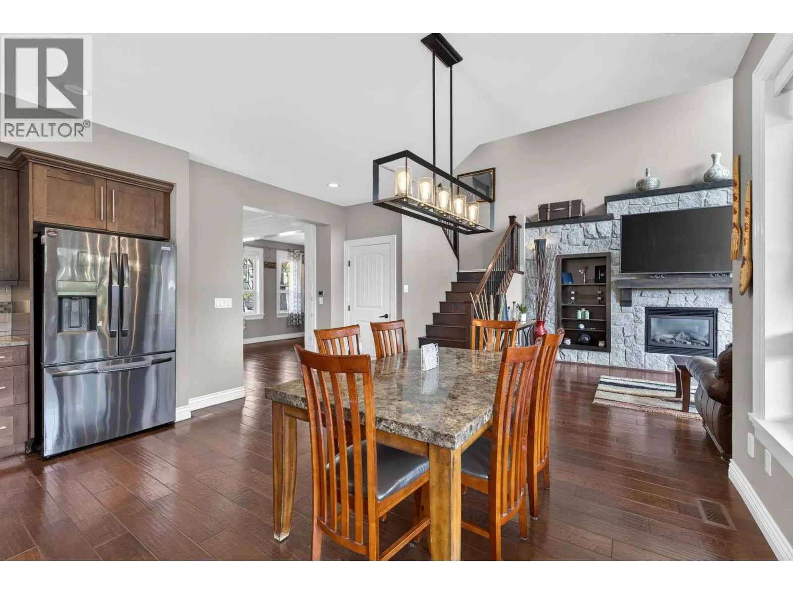 1213 BURKEMONT PLACE