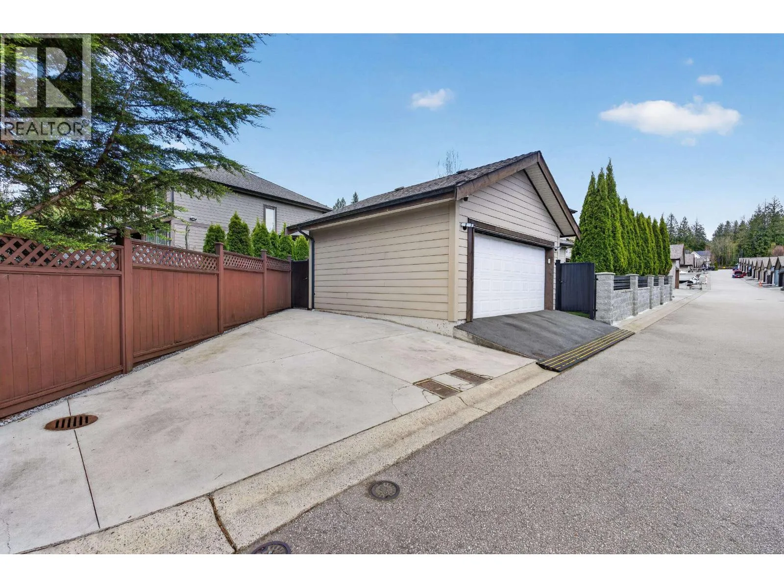 1213 BURKEMONT PLACE