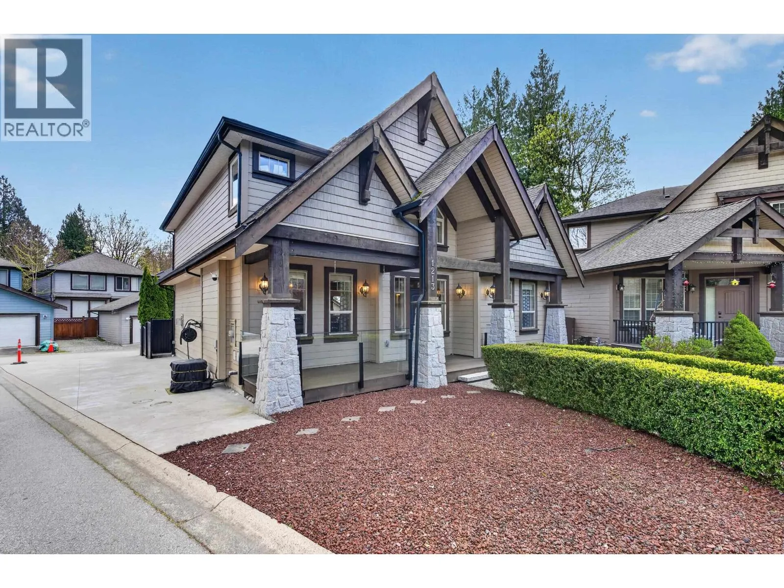 1213 BURKEMONT PLACE