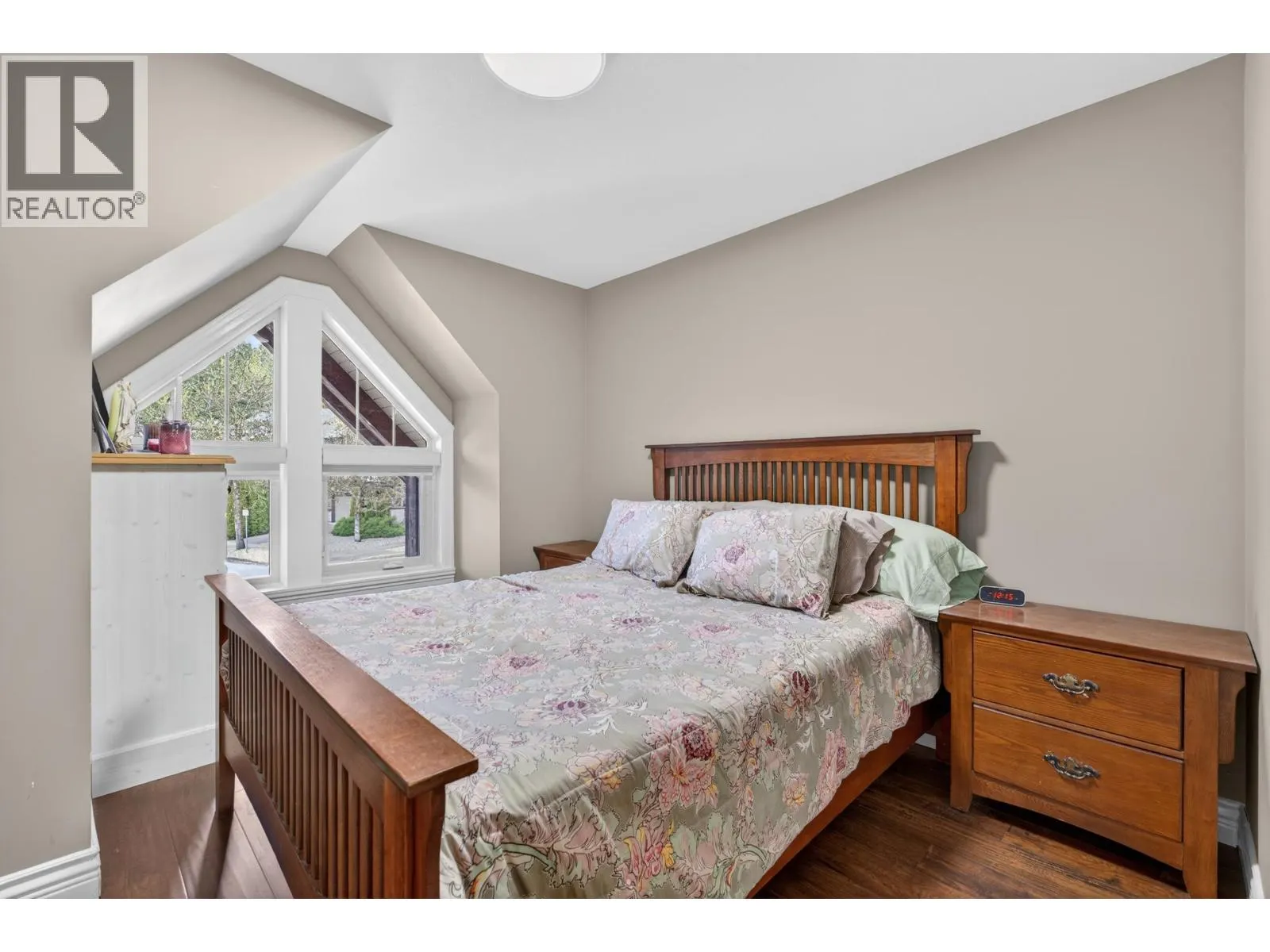 1213 BURKEMONT PLACE