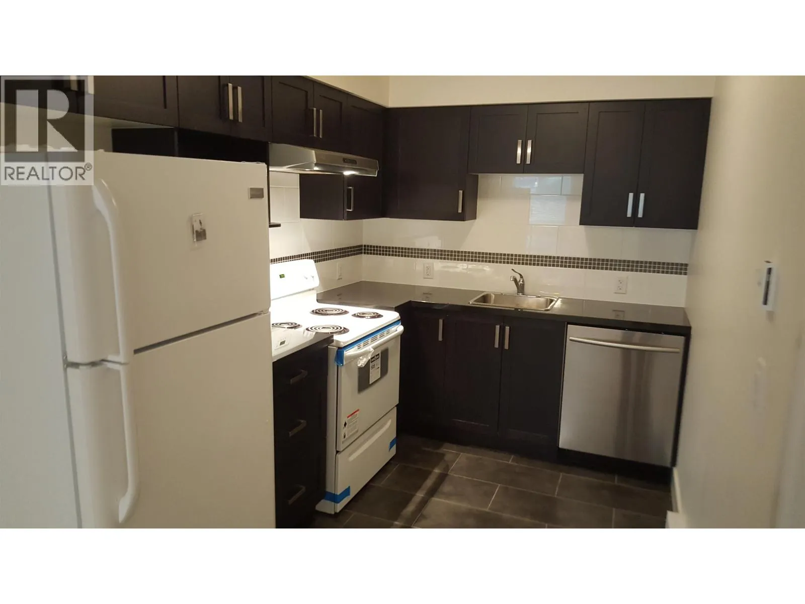 Basement Suite 3493 BISHOP PLACE