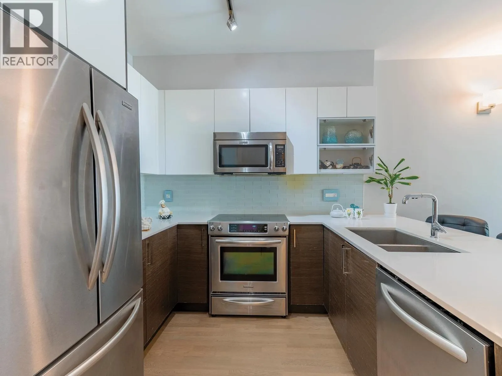 207 2267 PITT RIVER ROAD