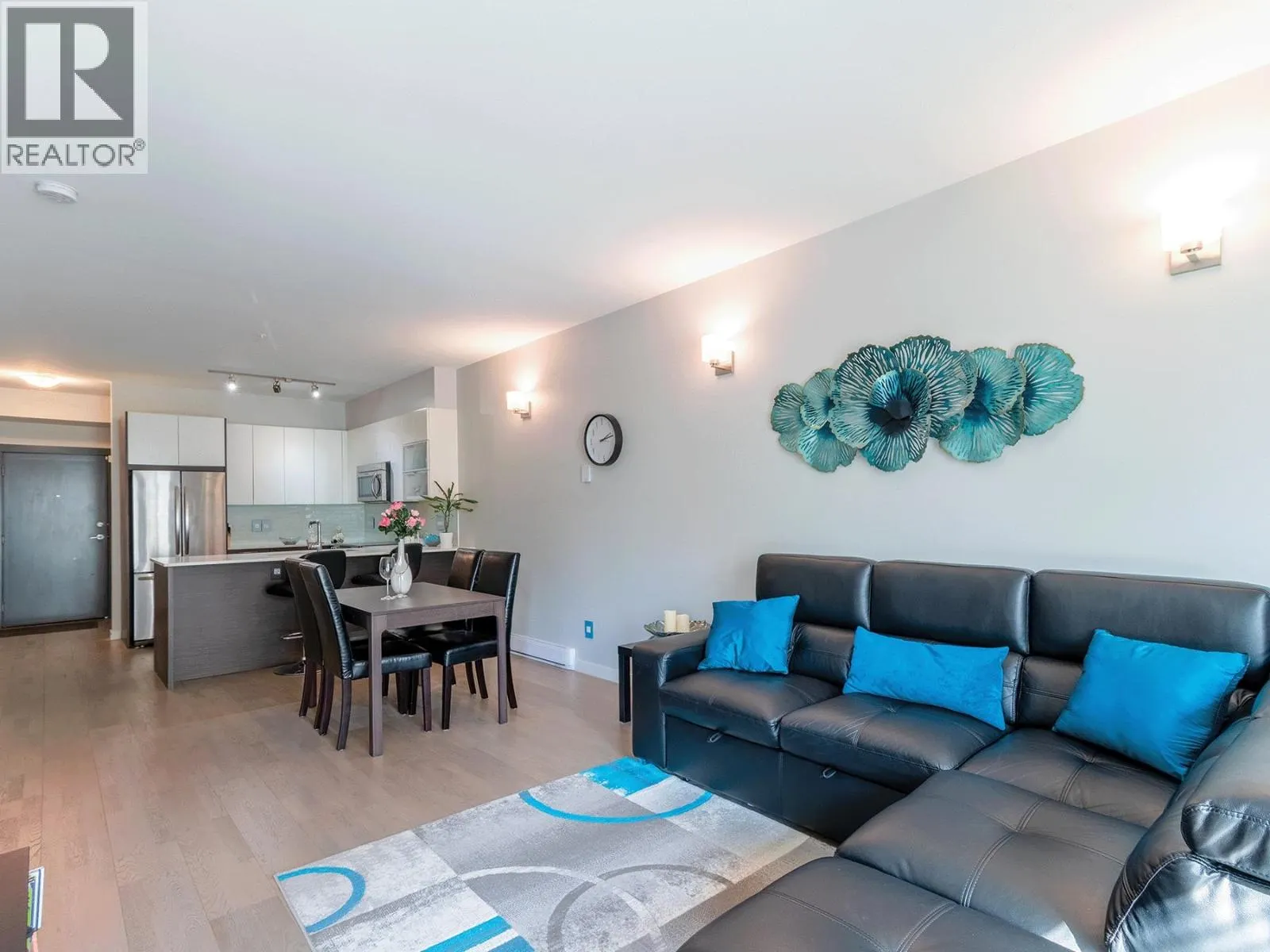 207 2267 PITT RIVER ROAD
