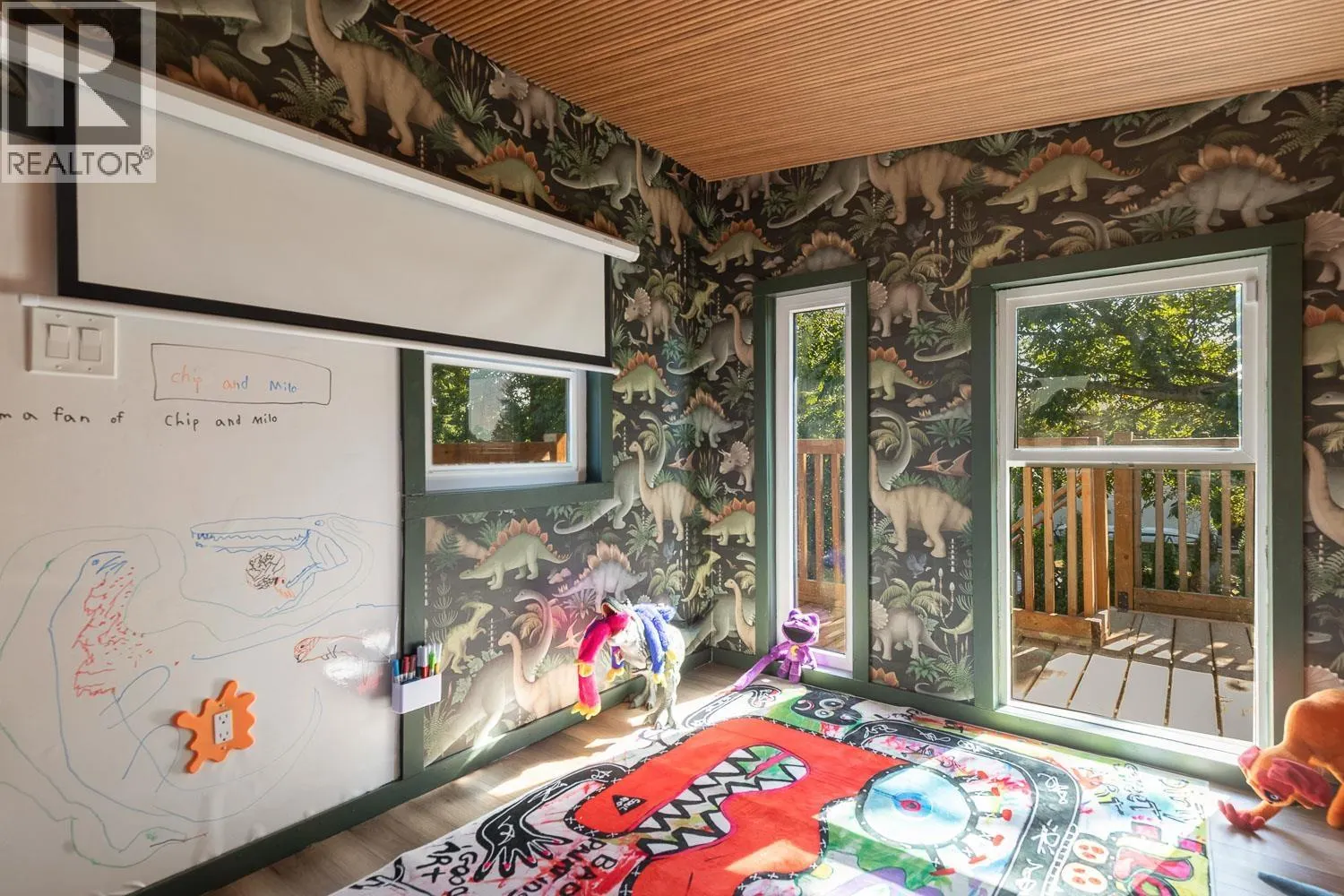 21328 CAMPBELL AVENUE