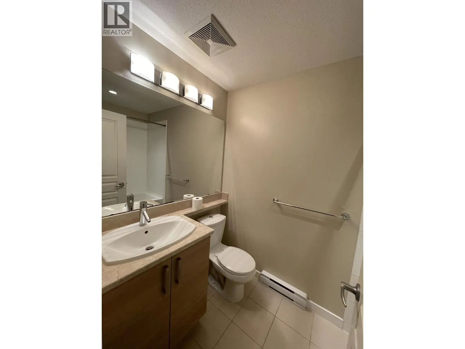 104 1153 KENSAL PLACE