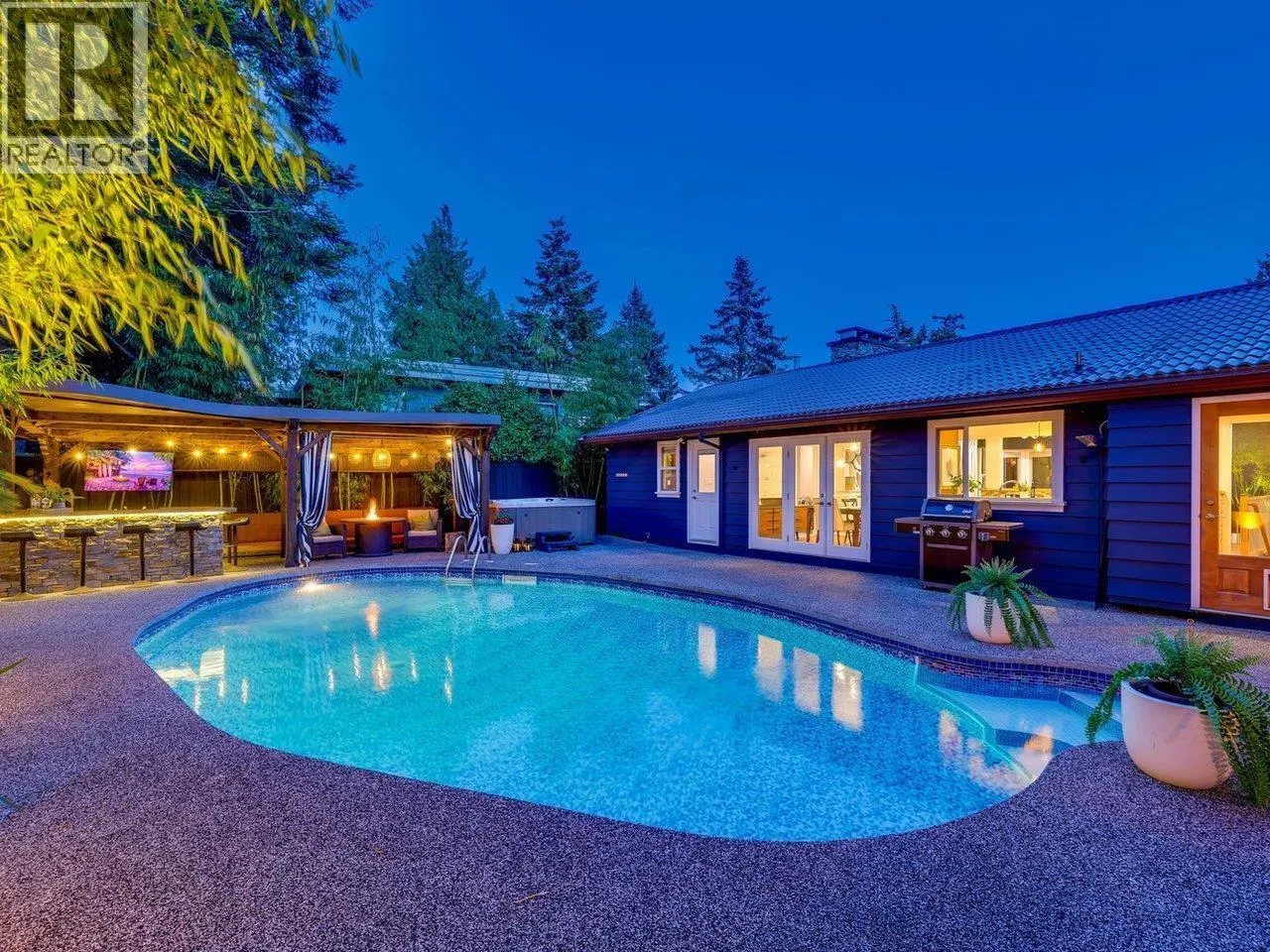 1050 EDEN CRESCENT