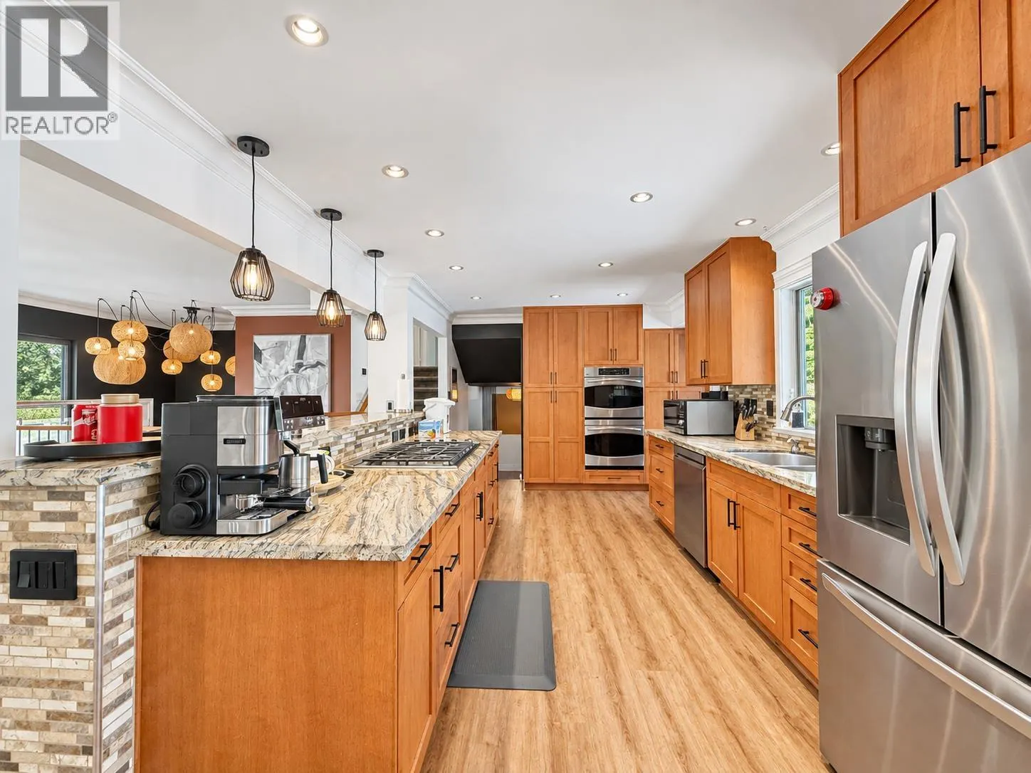 1050 EDEN CRESCENT