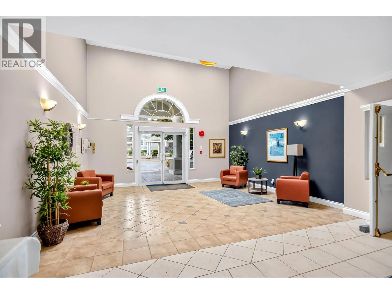 419 2970 PRINCESS CRESCENT
