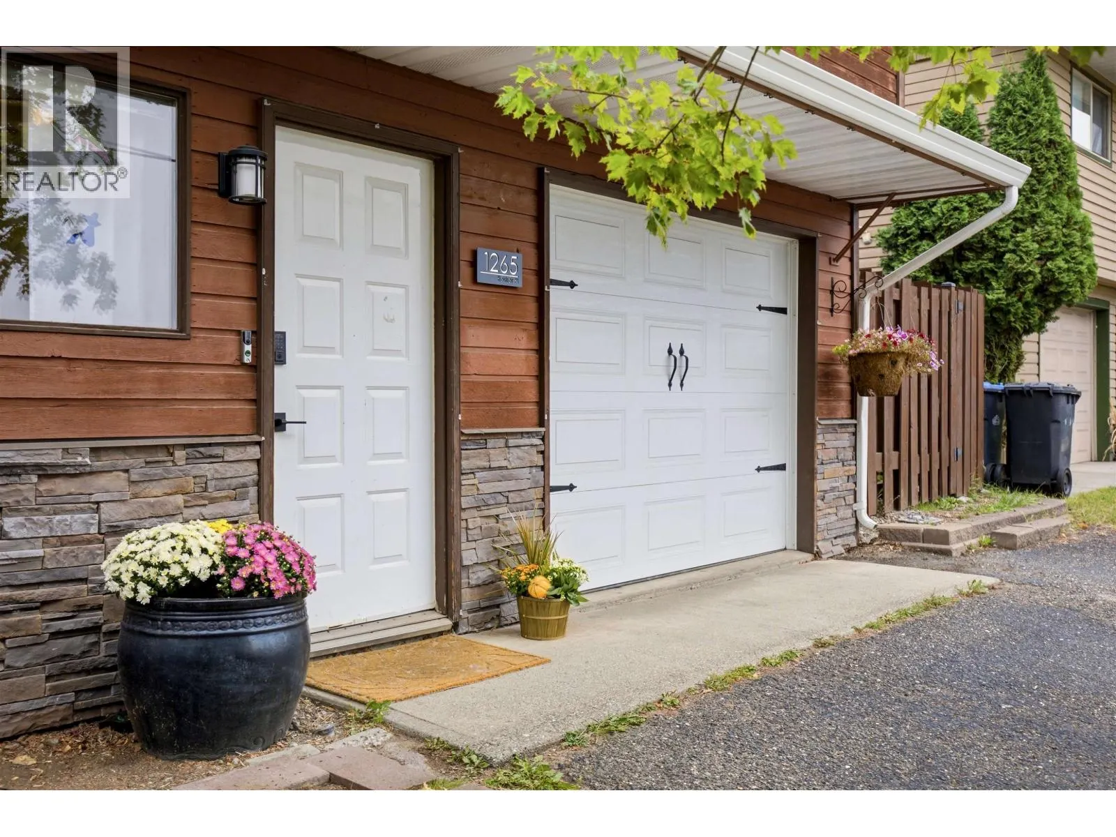 1265 RESKER PLACE