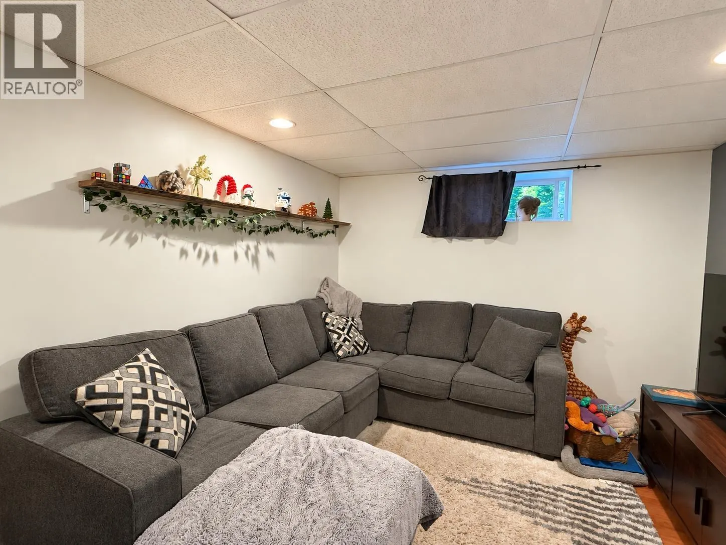 7106 MOOSE ROAD