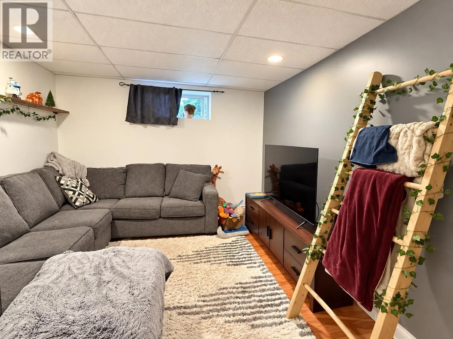 7106 MOOSE ROAD