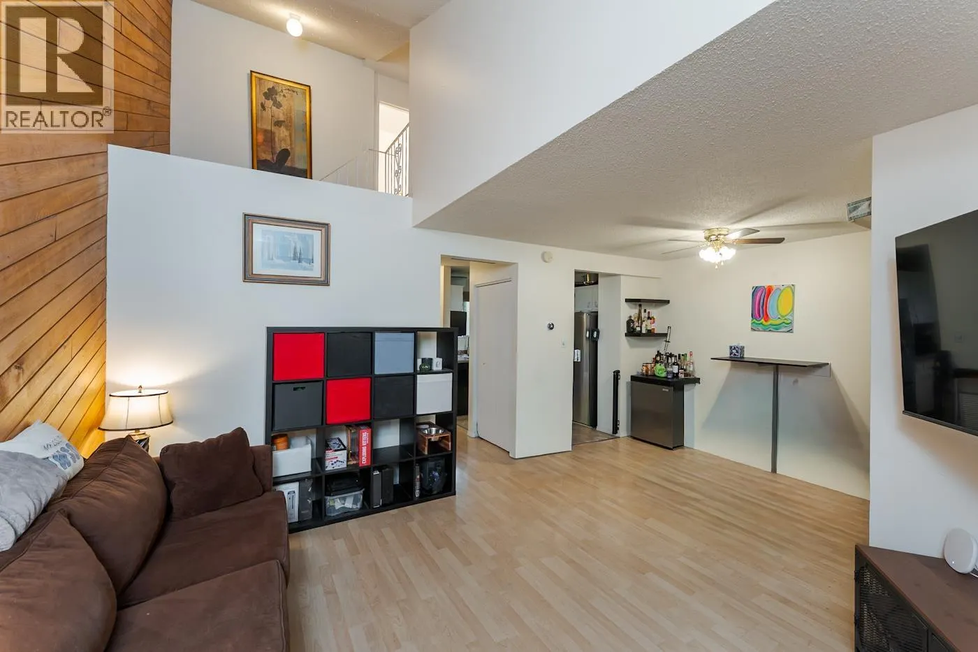 7843 ROCHESTER CRESCENT