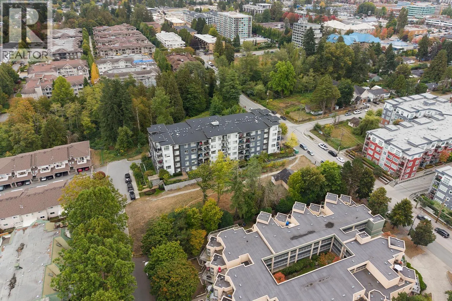 402 22315 122 AVENUE
