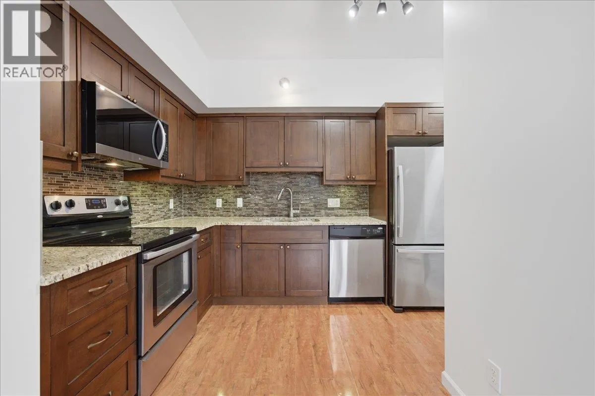 307 22858 LOUGHEED HIGHWAY