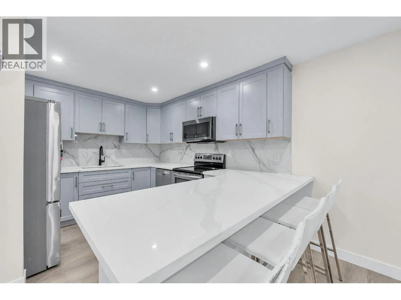 2668 STELLAR COURT