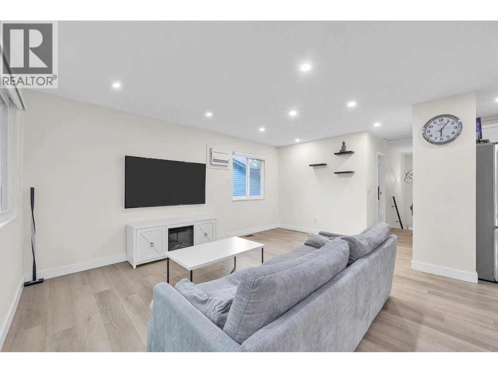 2668 STELLAR COURT