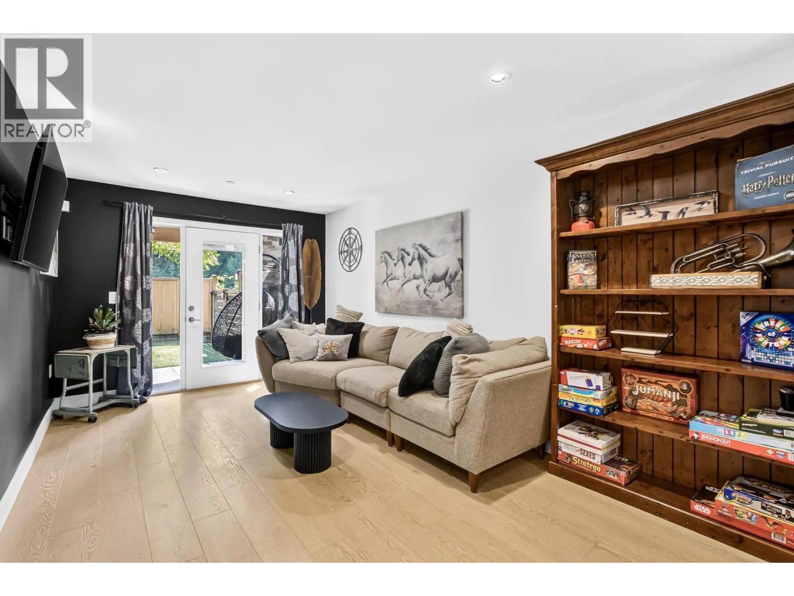 10 13263 236 STREET