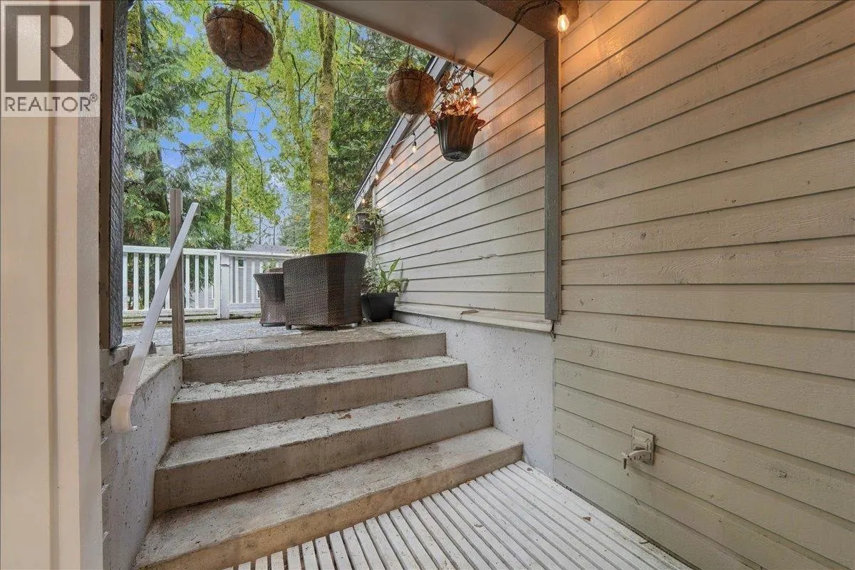 5 1240 FALCON DRIVE