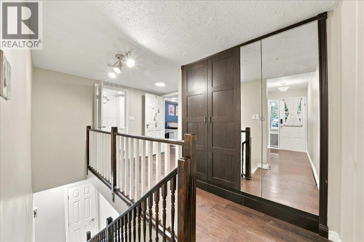 5 1240 FALCON DRIVE