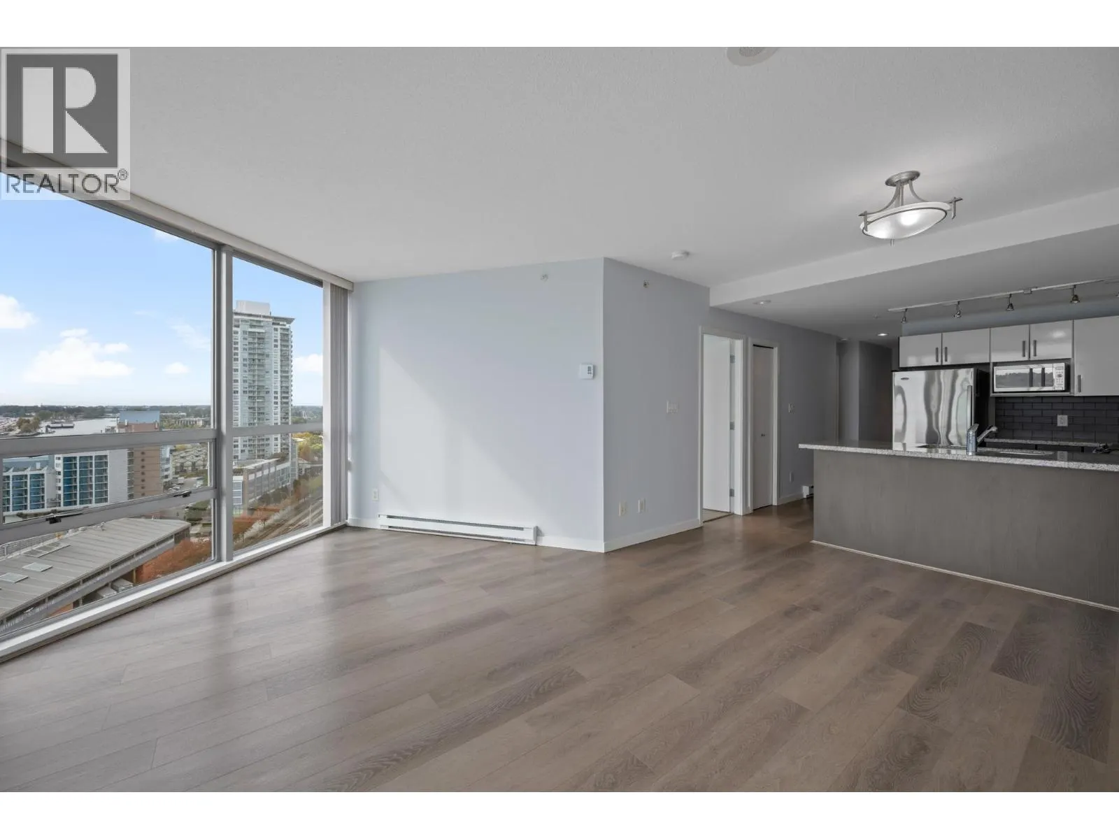 1809 14 BEGBIE STREET
