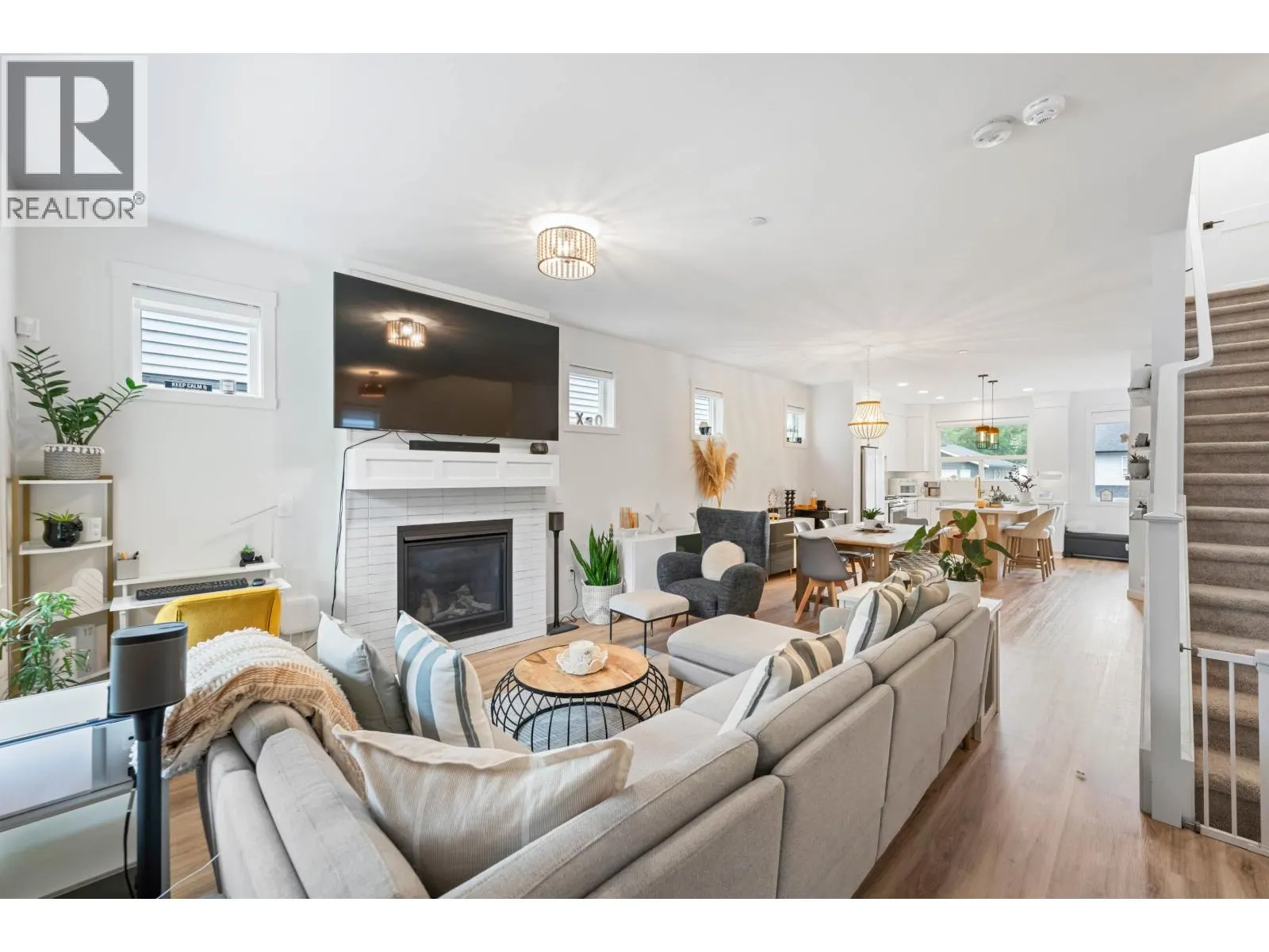 25097 112 AVENUE
