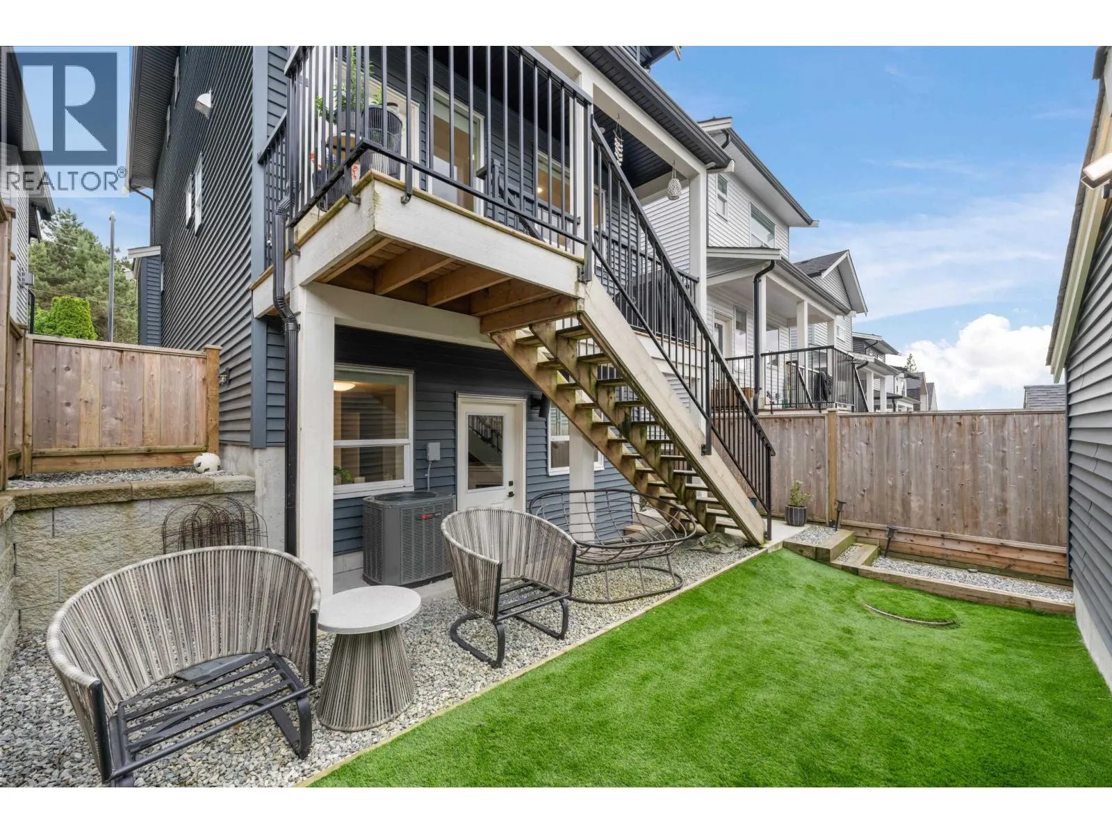 25097 112 AVENUE